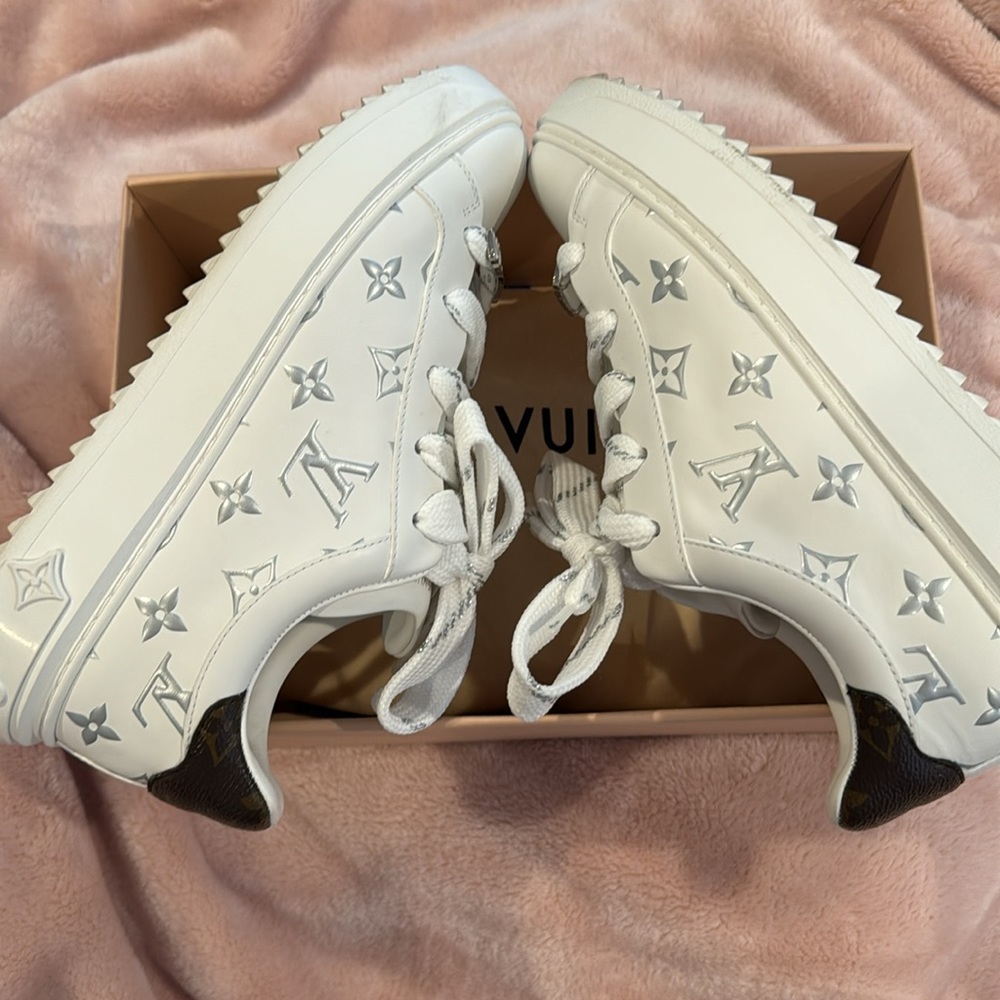 Louis Vuitton Time out sneakers - Picture 7 of 8
